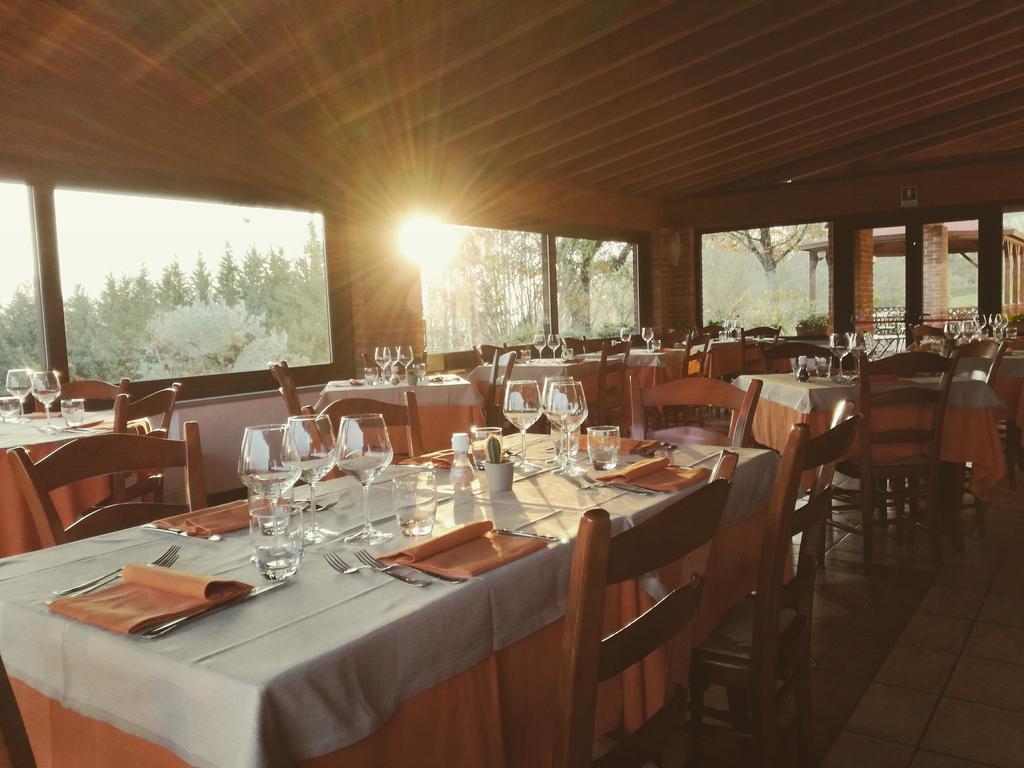 Locanda Dell'Arzente San Salvatore Monferrato Bagian luar foto