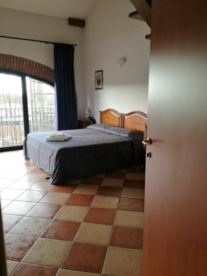 Locanda Dell'Arzente San Salvatore Monferrato Bagian luar foto